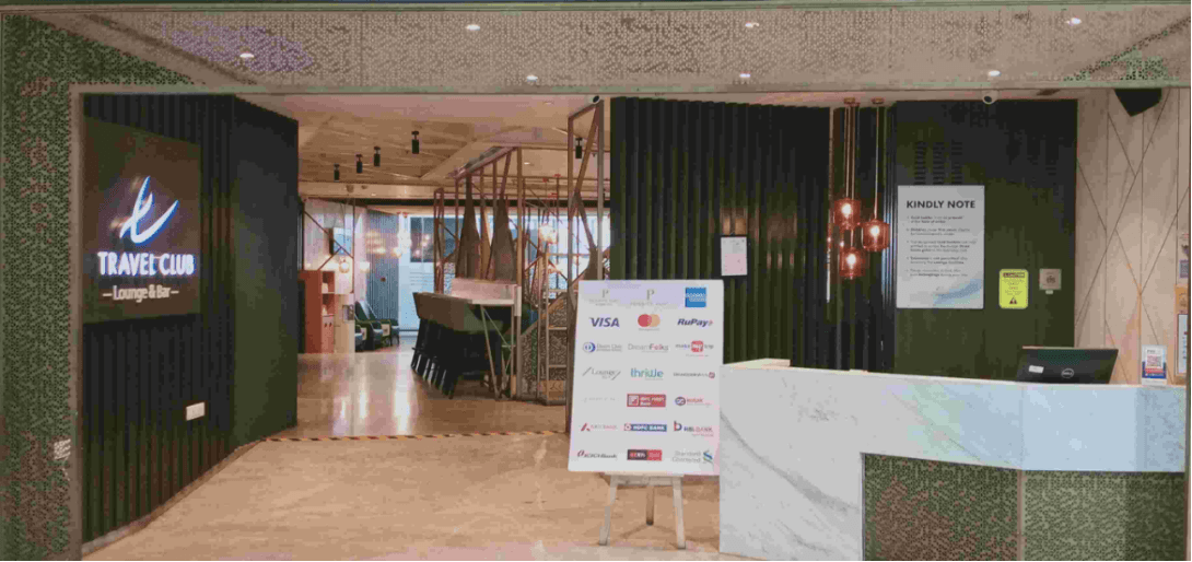 Travel Club Lounge Extension