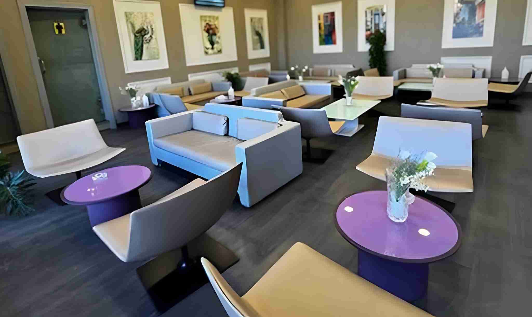 Pearl Lounge